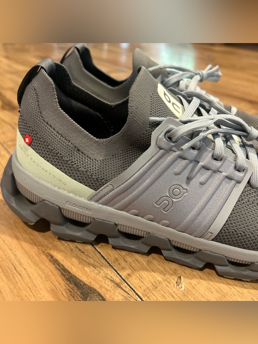 On Cloud Swift 3 Charcoal/Mint Women’s 10 running Jogging - Picture 4 of 12